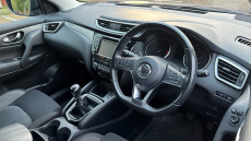 Nissan Qashqai 1.3 DiG-T N-Connecta 5dr Petrol Hatchback